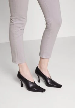 7 For All Mankind Roxanne Ankle Colored Stretch - Pantalones - Pink -7 For All Mankind 0734977715654c46af4f342fb70517b9