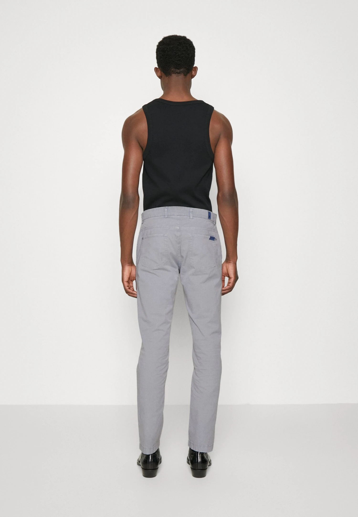 7 For All Mankind Airweft - Pantalones Chinos - Light Blue 3 7 For All Mankind Airweft - Pantalones Chinos - Light Blue - Imagen 3