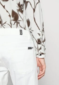 7 For All Mankind Luxe Performance- Vaqueros Rectos - White 13 7 For All Mankind Luxe Performance- Vaqueros Rectos - White -7 For All Mankind 3e1c51f0ca0a4c1bb26d3f859b82272a