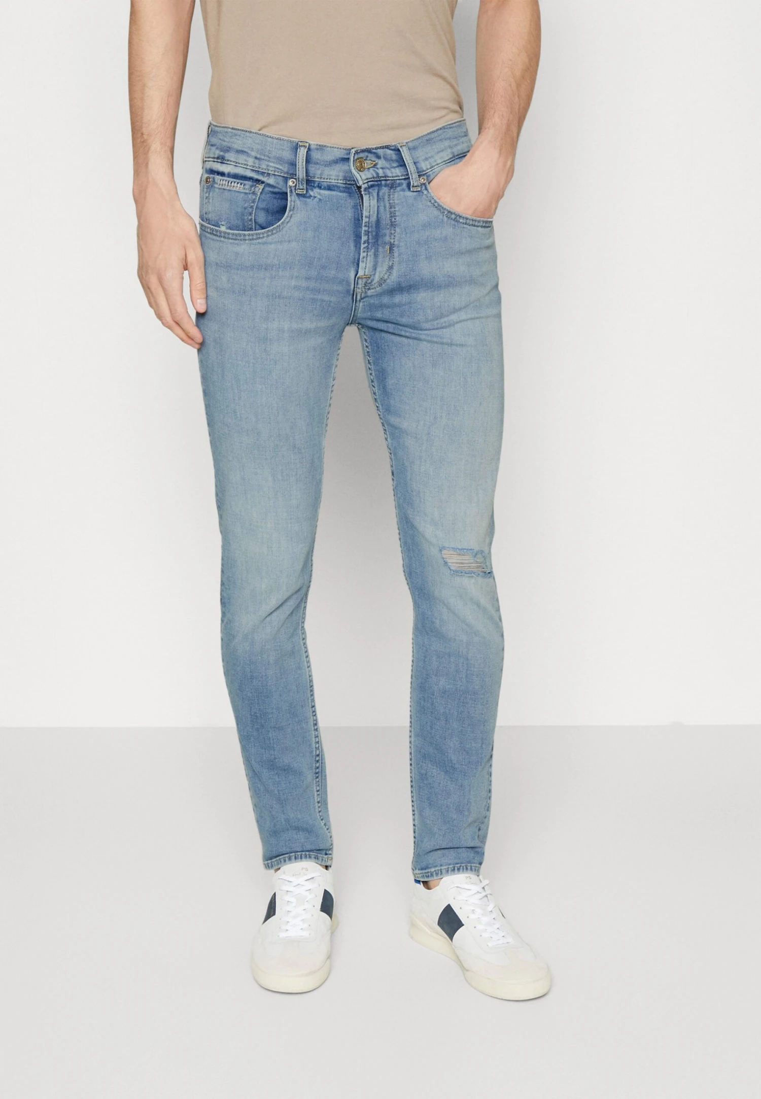 7 For All Mankind Slimmy Left Hand Crest - Vaqueros Tapered - Light Blue 1 7 For All Mankind Slimmy Left Hand Crest - Vaqueros Tapered - Light Blue