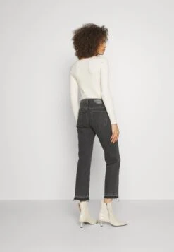 7 For All Mankind Logan Stovepipe Licorice - Vaqueros Rectos - Black -7 For All Mankind 834eb22803c34bfd8ddf1852368bb759