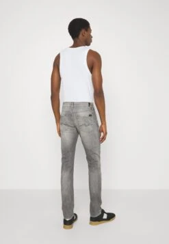 7 For All Mankind Left Hand Closeout - Vaqueros Tapered - Grey -7 For All Mankind 8c22322427ea43d9b795874987f8b4da