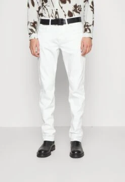 7 For All Mankind Luxe Performance- Vaqueros Rectos - White