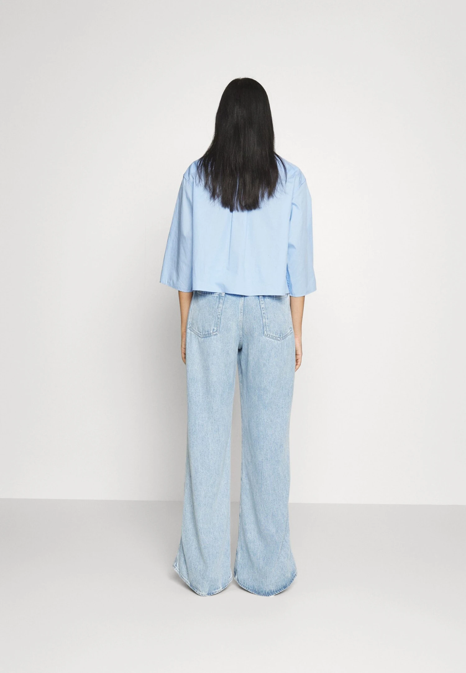 7 For All Mankind Lotta Laguna - Vaqueros Bootcut - Light Blue 3 7 For All Mankind Lotta Laguna - Vaqueros Bootcut - Light Blue - Imagen 3