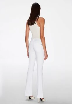 7 For All Mankind Vaqueros Bootcut - White 8 7 For All Mankind Vaqueros Bootcut - White -7 For All Mankind 92e2c42b1fb1475f91b18b75460de94e