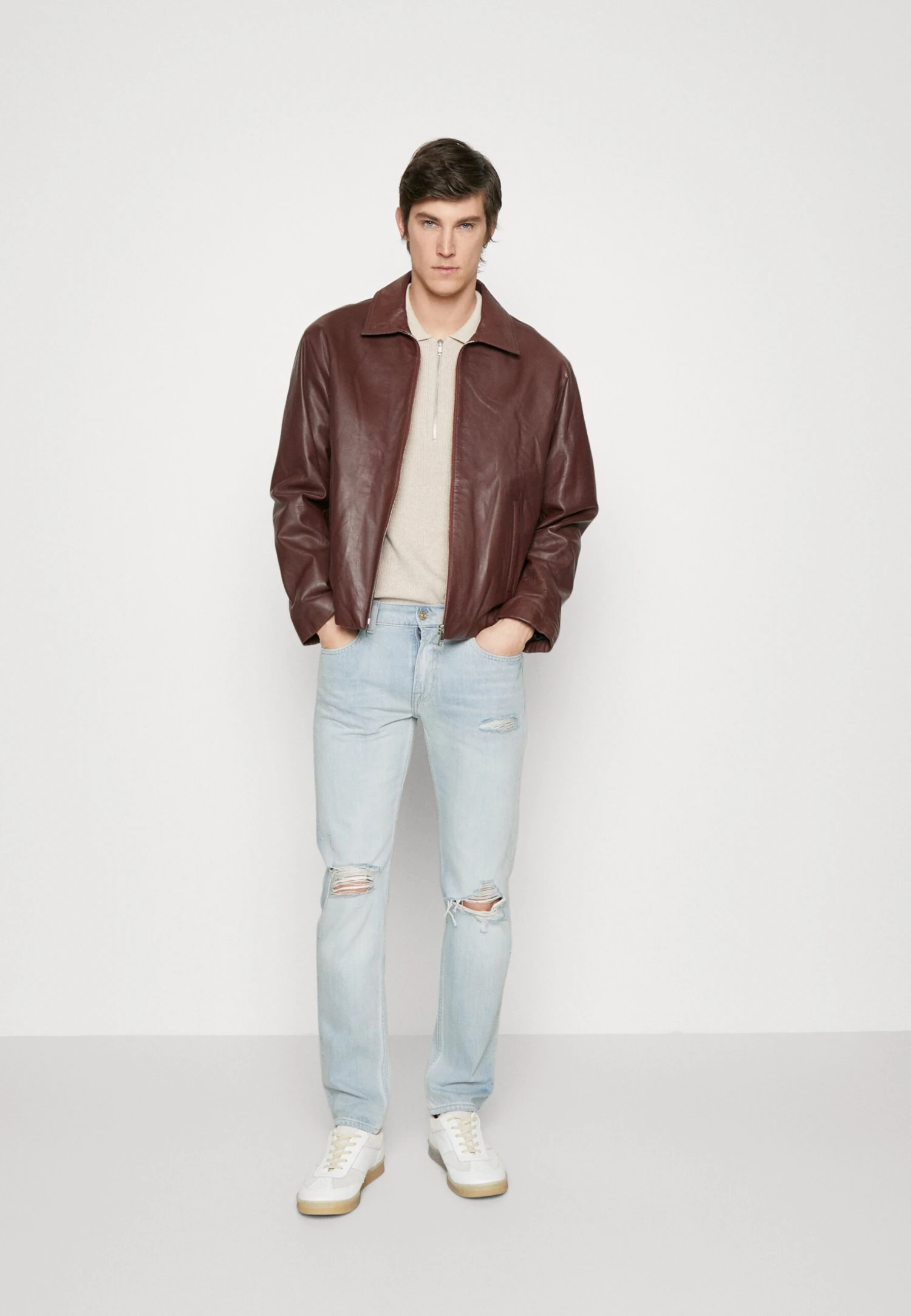 7 For All Mankind The Straight With Handstitched Details - Vaqueros Rectos - Light Blue 2 7 For All Mankind The Straight With Handstitched Details - Vaqueros Rectos - Light Blue - Imagen 2