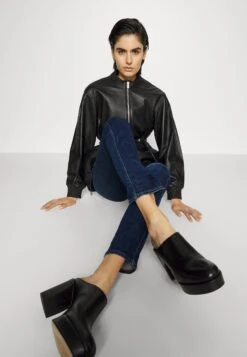 7 For All Mankind Kimmie Sliillfor - Vaqueros Rectos - Dark Blue 9 7 For All Mankind Kimmie Sliillfor - Vaqueros Rectos - Dark Blue -7 For All Mankind 96b7f4f276dc4cb19a4565154dbf0e0b