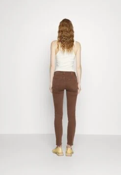 7 For All Mankind Roxanne Colored Stretch - Pantalones - Brown -7 For All Mankind b4c9728cd7a94006918d692f722ee00a